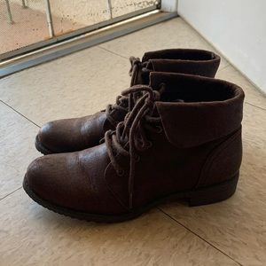 Brown lace up boots size 8